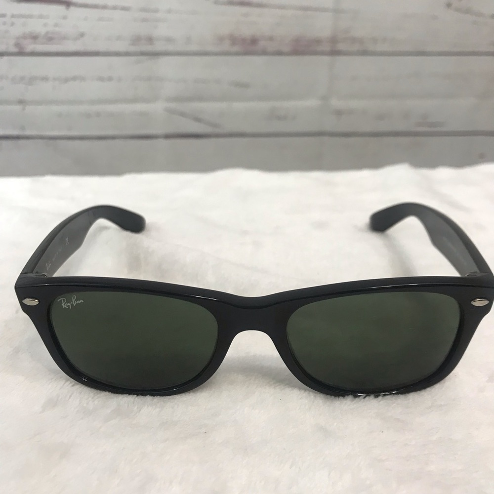 Ray Ban new wayfarer sunglasses!!